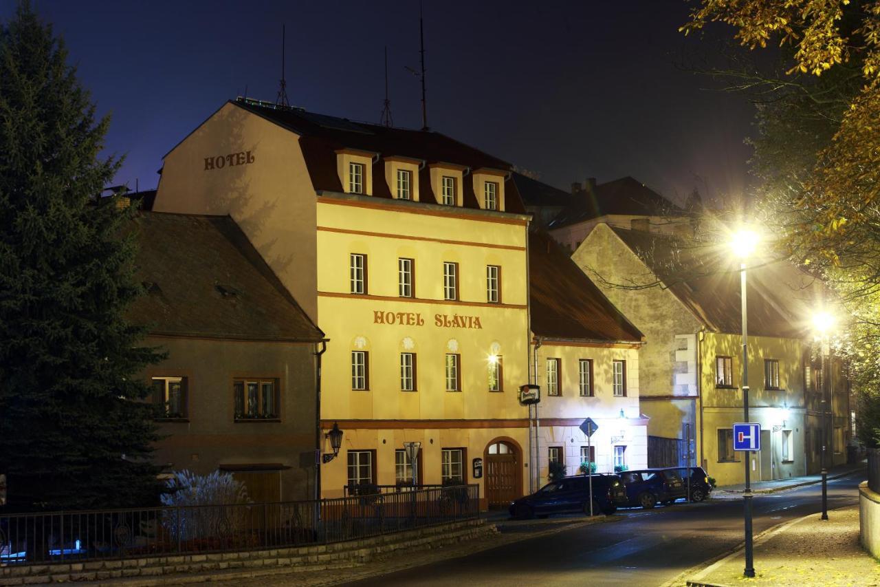 Hotel Slávie Klášterec nad Ohří Esterno foto